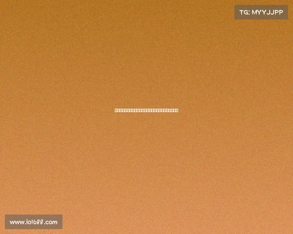 网球赛场热血沸腾，激烈对决引爆全场激情观众欢呼声不断